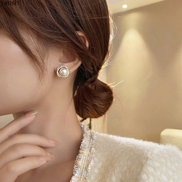 S925 Sterling Silver Pearl Stud Earrings - Image 2